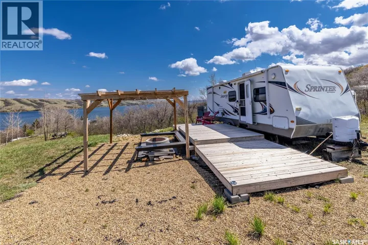 1045 Tatanka DRIVE, South Lake, Saskatchewan S0H0R0
