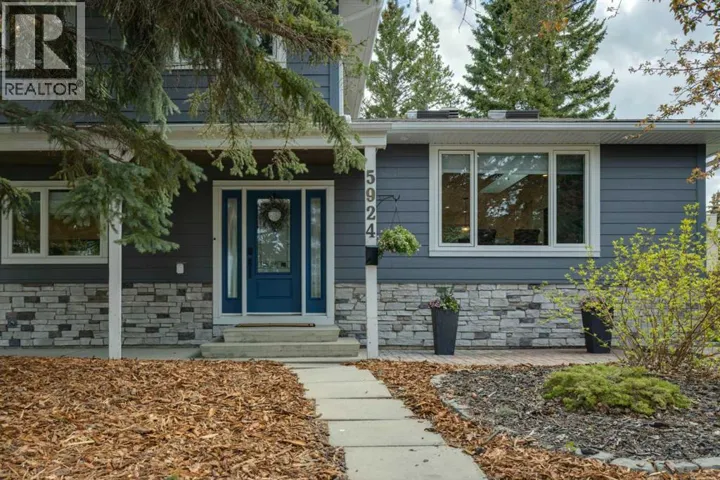 5924 Dalridge Hill NW, Calgary, Alberta T3A1L9