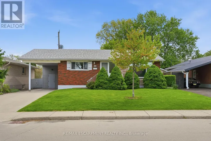 34 BEACONSFIELD DRIVE, Hamilton (Berrisfield), Ontario L8T2W9