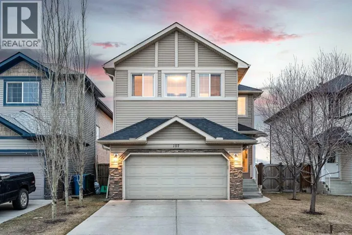 107 Everwoods Park SW, Calgary, Alberta T2Y0G3