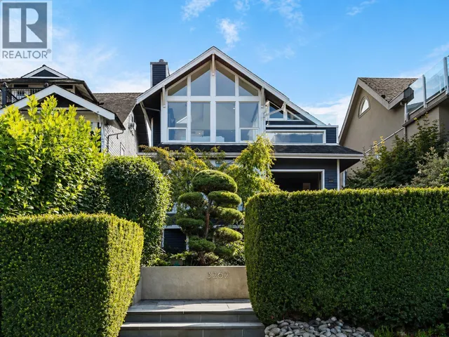 3262 W 1ST AVENUE, Vancouver, British Columbia V6K1H5
