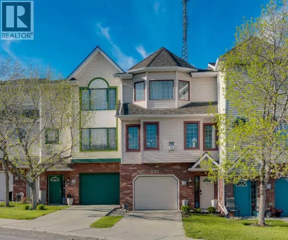 5465 Patina Drive SW, Calgary, Alberta T3H3J8