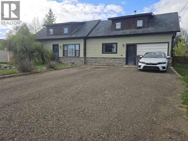 4704 50 Avenue NE, Chetwynd, British Columbia V0C1J0