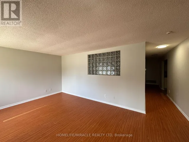 3 - 565 KENNEDY ROAD, Toronto (Kennedy Park), Ontario M1K2B2