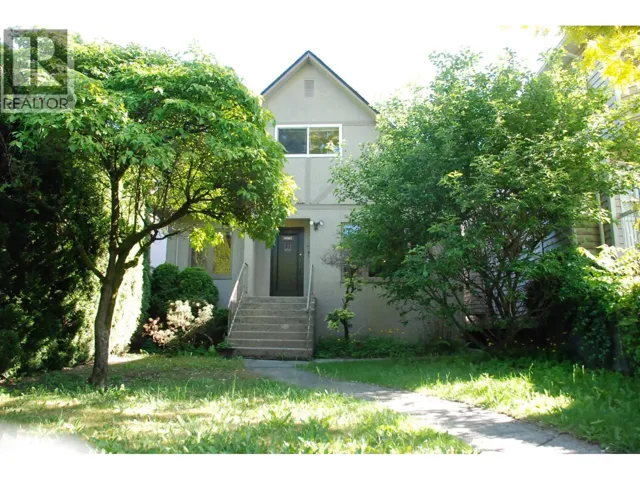 3276 W 32ND AVENUE, Vancouver, British Columbia V6L2C3