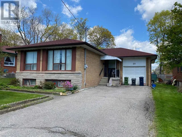 16 CHRYSLER CRESCENT, Toronto (Wexford-Maryvale), Ontario M1R2L8