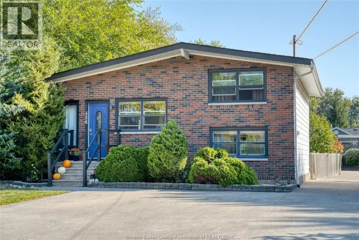 426 LESPERANCE ROAD, Tecumseh, Ontario N8N1W4