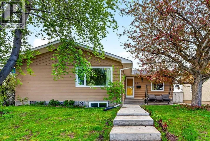 227 Martell Road NE, Calgary, Alberta T2A2X2
