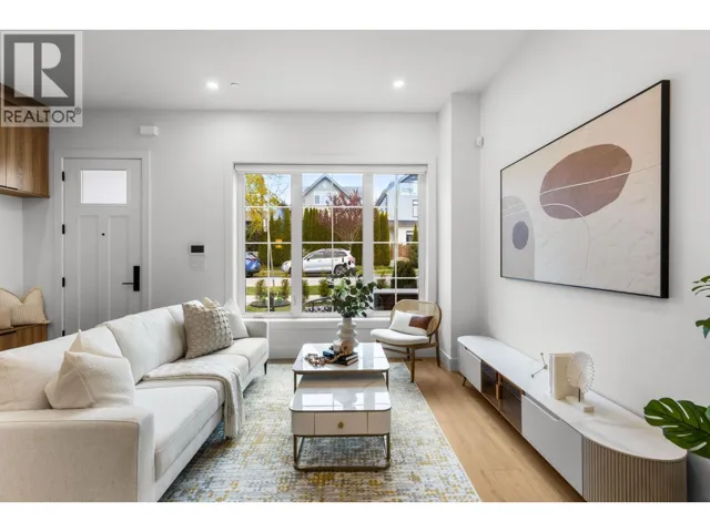 1 1620 E 11TH AVENUE, Vancouver, British Columbia V5N1Y7