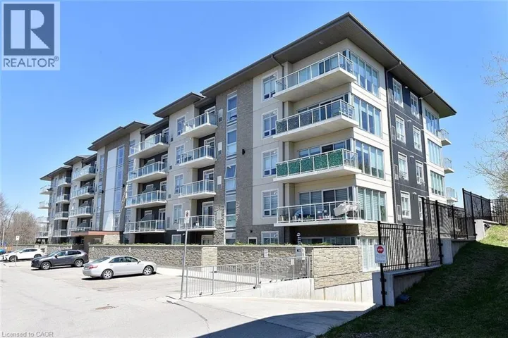 16 MARKLE Crescent Unit# 111, Ancaster, Ontario L9G0H4