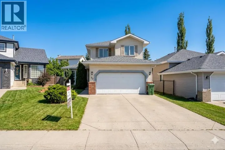 63 Hawkmount Green NW, Calgary, Alberta T3G3T9