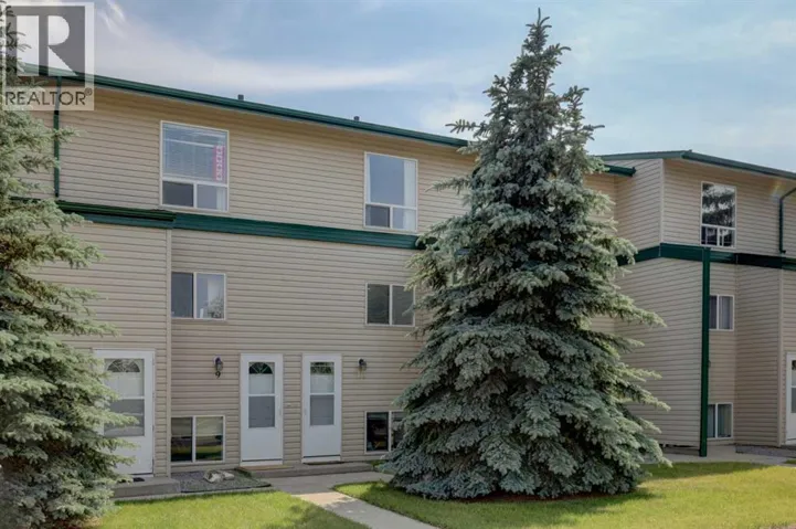 10, 707 Westmount Drive, Strathmore, Alberta T1P1A9
