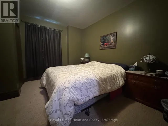 780