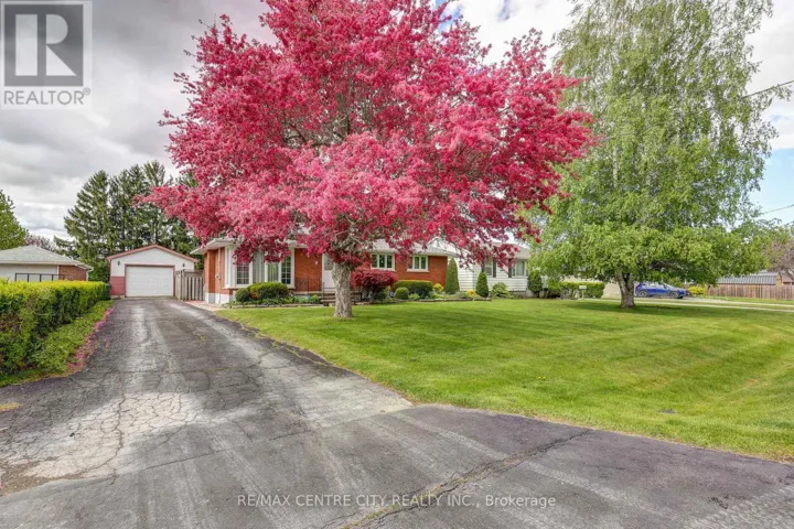 8 PATRICIA STREET, St. Thomas, Ontario N5P2C6