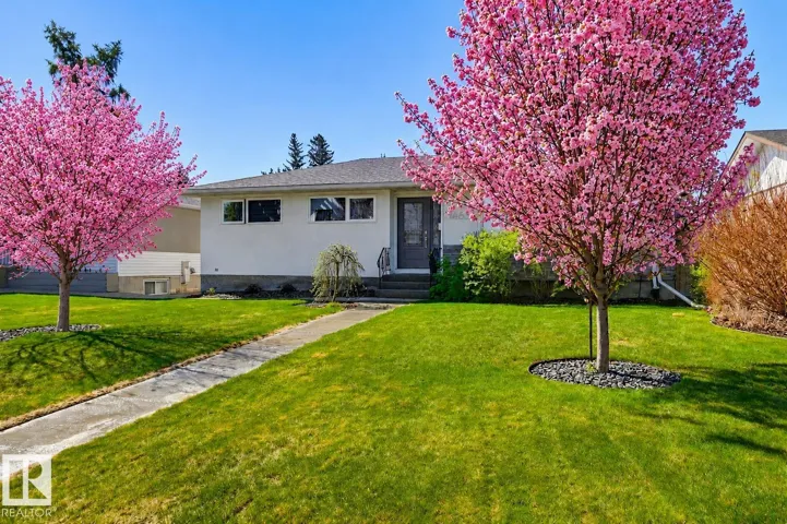 14631 88 AV NW, Edmonton, Alberta T5R4J7