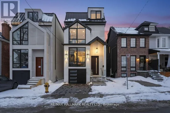 10 WHEELER AVENUE, Toronto (The Beaches), Ontario M4L3V2
