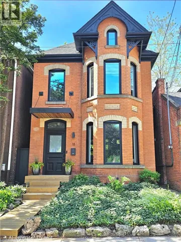 18 ALANSON Street, Hamilton, Ontario L8N1W5