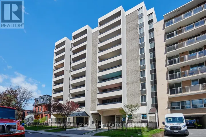 1004 - 141 SOMERSET STREET W, Ottawa, Ontario K2P2H1