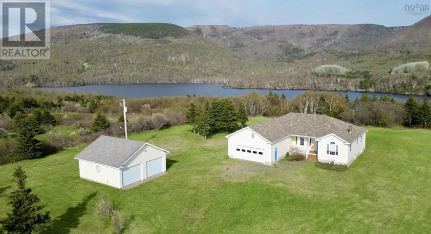 13540 Cabot Trail Road, Grand Étang, Nova Scotia B0E1L0