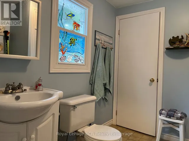 780