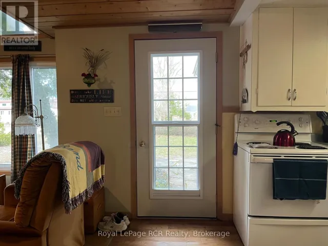 780