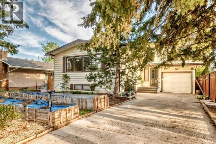 1319 104 Avenue SW, Calgary, Alberta T2W0A7