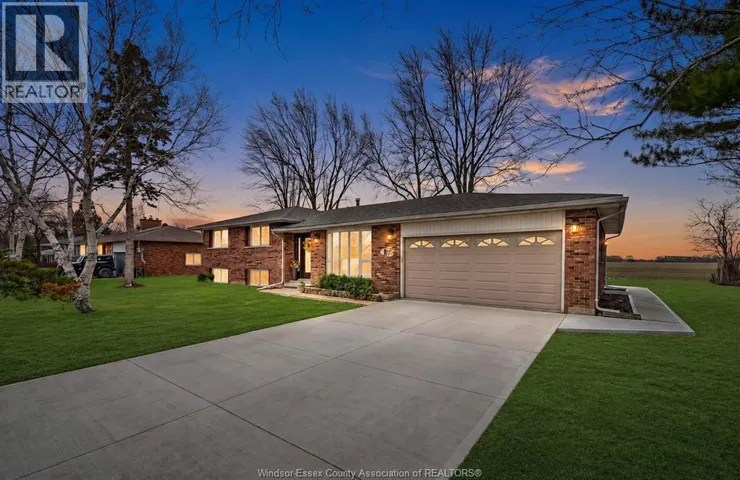 1765 GOLFVIEW, LaSalle, Ontario N9J1Z1