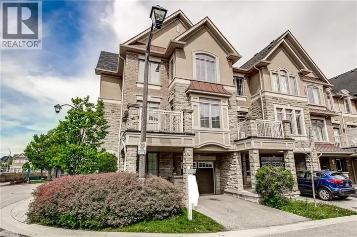2435 GREENWICH Drive Unit# 35, Oakville, Ontario L6M0S4