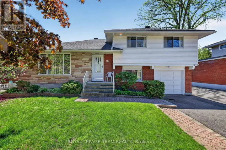 658 TILLBURY AVENUE W, Ottawa, Ontario K2A1A1