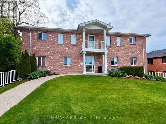 1 - 84 CHURCH STREET, Stratford, Ontario N5A2R2
