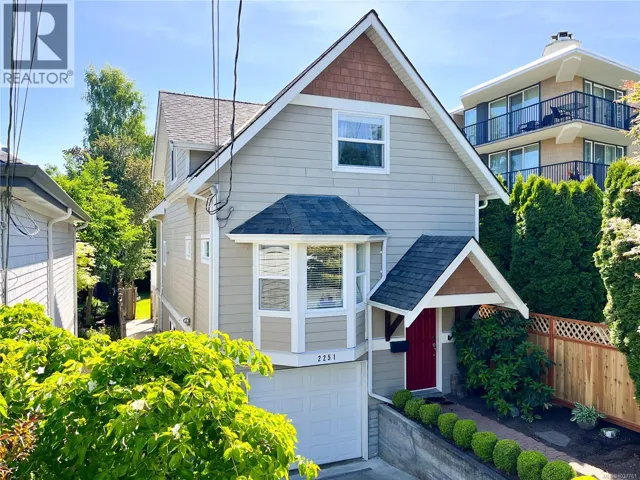 2251 Eastdowne Rd, Oak Bay, British Columbia V8R5P5