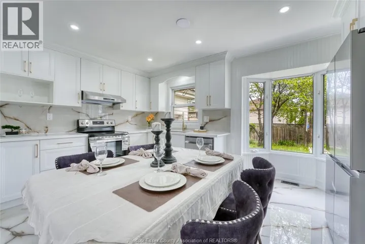 3010 BYNG ROAD, Windsor, Ontario N8W3G7