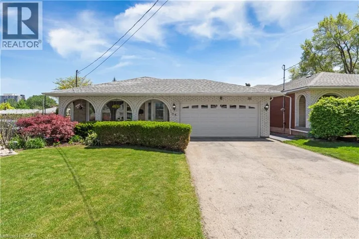 58 CENTENNIAL Parkway S, Hamilton, Ontario L8G2C4