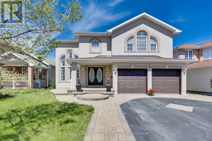 38 PENRITH STREET, Ottawa, Ontario K2W1E5