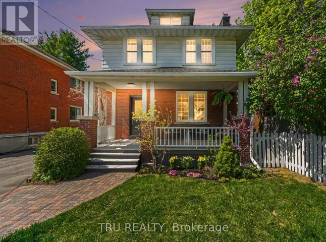 5 GROVE AVENUE, Ottawa, Ontario K1S3A5
