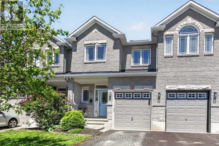 1621 WESTHALL WAY, Ottawa, Ontario K2M0G7