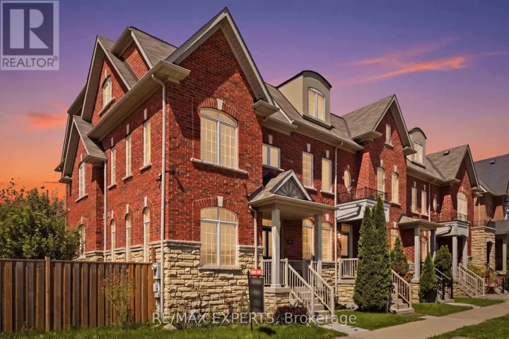 245 ISAAC DEVINS BOULEVARD, Toronto (Humberlea-Pelmo Park), Ontario M9M0B6