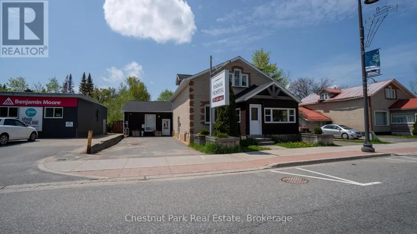 571 MUSKOKA ROAD N, Gravenhurst (Muskoka (S)), Ontario P1P1E7