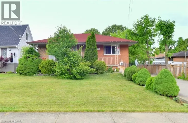 238 FAIRRIDGE Road, Hamilton, Ontario L8K5M4