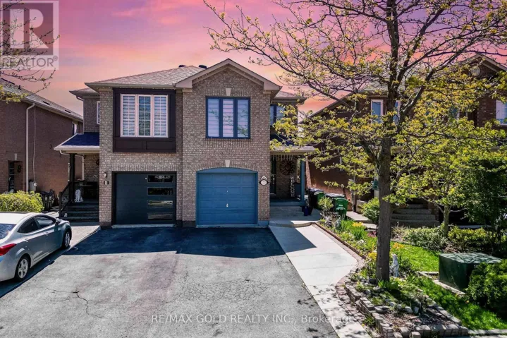 7 ROADMASTER LANE, Brampton (Fletcher's Meadow), Ontario L7A3A9