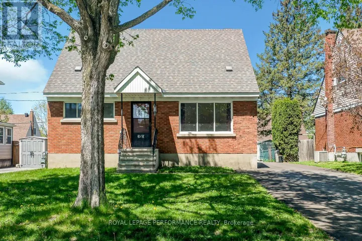 535 DUNBRACK STREET, Ottawa, Ontario K1K1J4