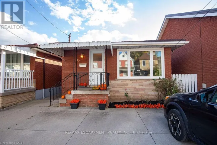 313 BARTON STREET W, Hamilton (Strathcona), Ontario L8R2J3