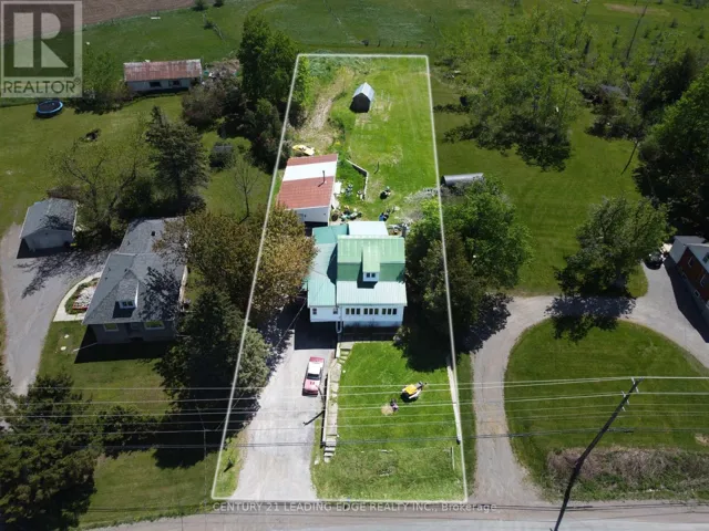 3094 LAKEFIELD ROAD, Selwyn, Ontario K9J6X5