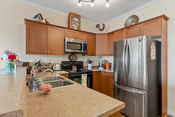 401 45645 KNIGHT ROAD, Sardis West Vedder, Chilliwack, British Columbia V2R0B1