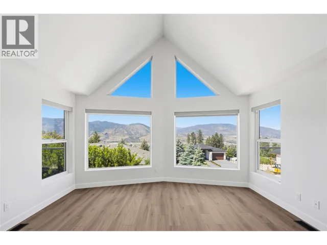 2850 Evergreen Drive, Penticton, British Columbia V2A7T1