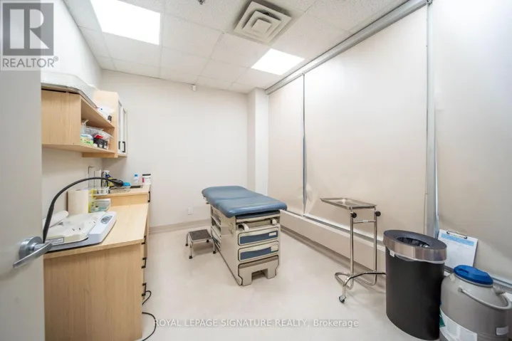 RM1-4 106 - 55 TOWN CENTRE COURT, Toronto (Bendale), Ontario M1P4X4