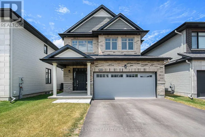 555 BOBOLINK RIDGE, Ottawa, Ontario K2S2P2