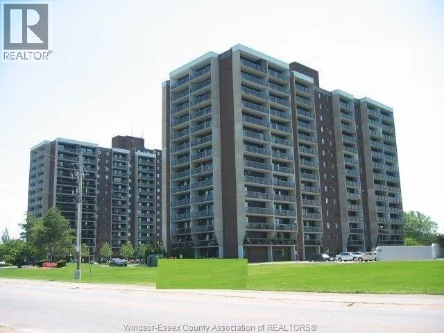 9099 RIVERSIDE DRIVE East Unit# 1401W, Windsor, Ontario N8S4R1