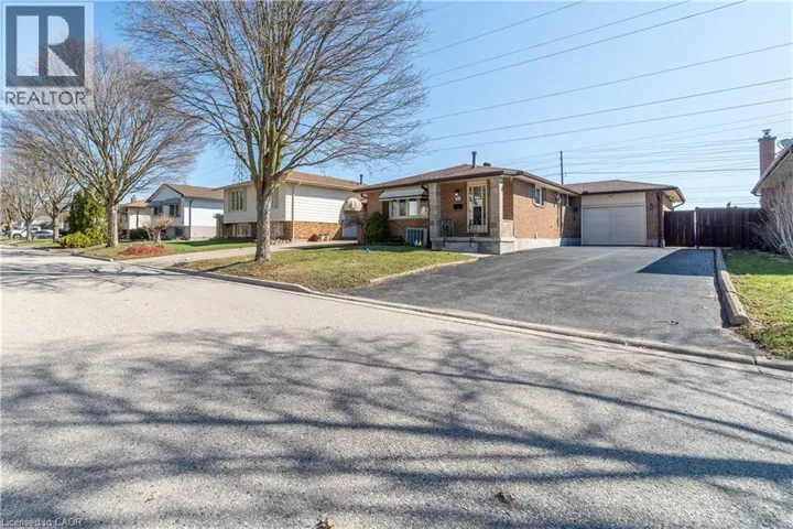60 LYSANDA Avenue, London, Ontario N5Z4L3