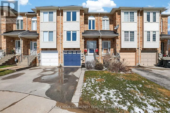 70 NATALE COURT, Bradford West Gwillimbury (Bradford), Ontario L3Z3B1